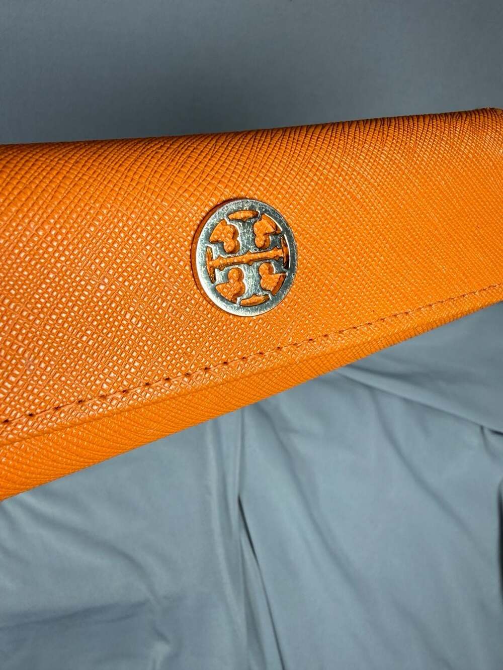 Tory Burch Saffiano Leather Orange Sunglasses Eyeglasses Hard Case Gold Logo